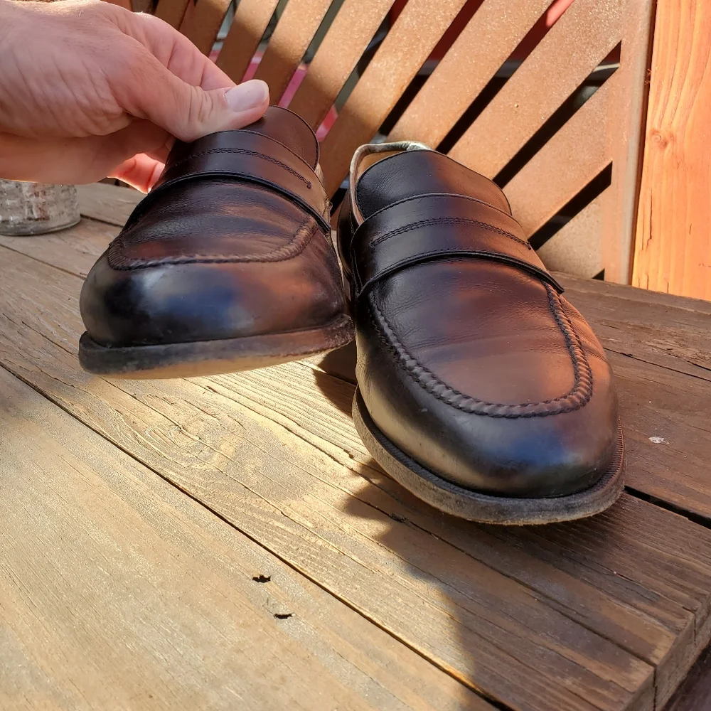 Arthur Beren Gravati Loafers made in Italy size 8 W in black.